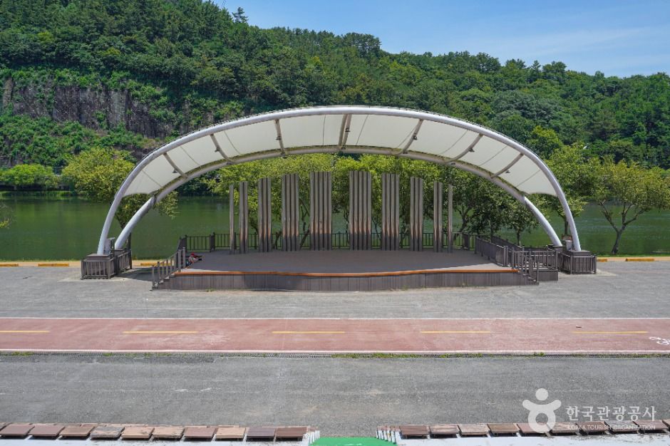 남가람문화거리 여행 추천 - 메고지고 남가람문화거리 여행 추천 - 메고지고