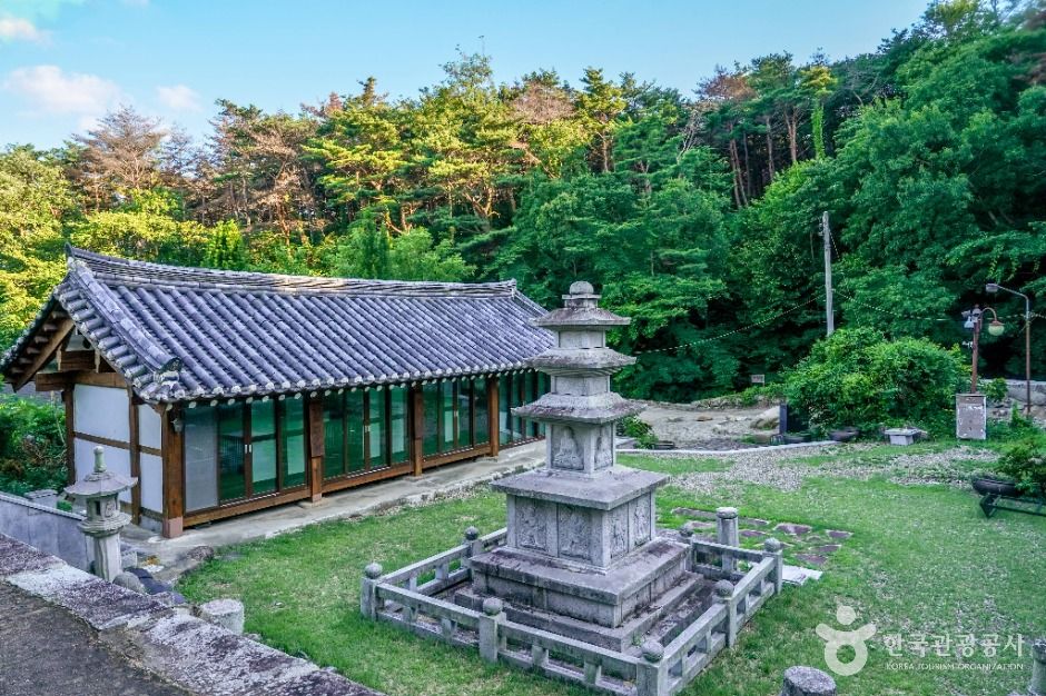 법광사(포항) 여행 추천 - 메고지고