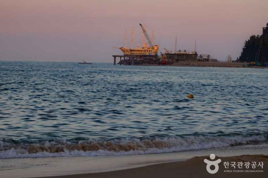 정동진해변 여행 추천 - 메고지고 정동진해변 여행 추천 - 메고지고