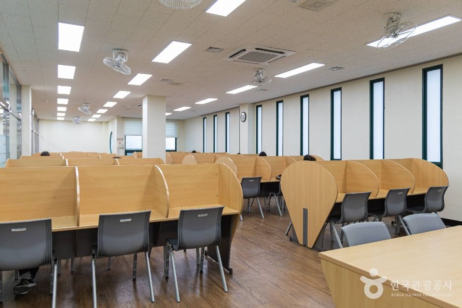 갈마도서관 여행 추천 - 메고지고 갈마도서관 여행 추천 - 메고지고