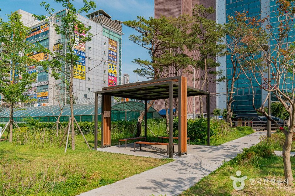 구리역공원 여행 추천 - 메고지고