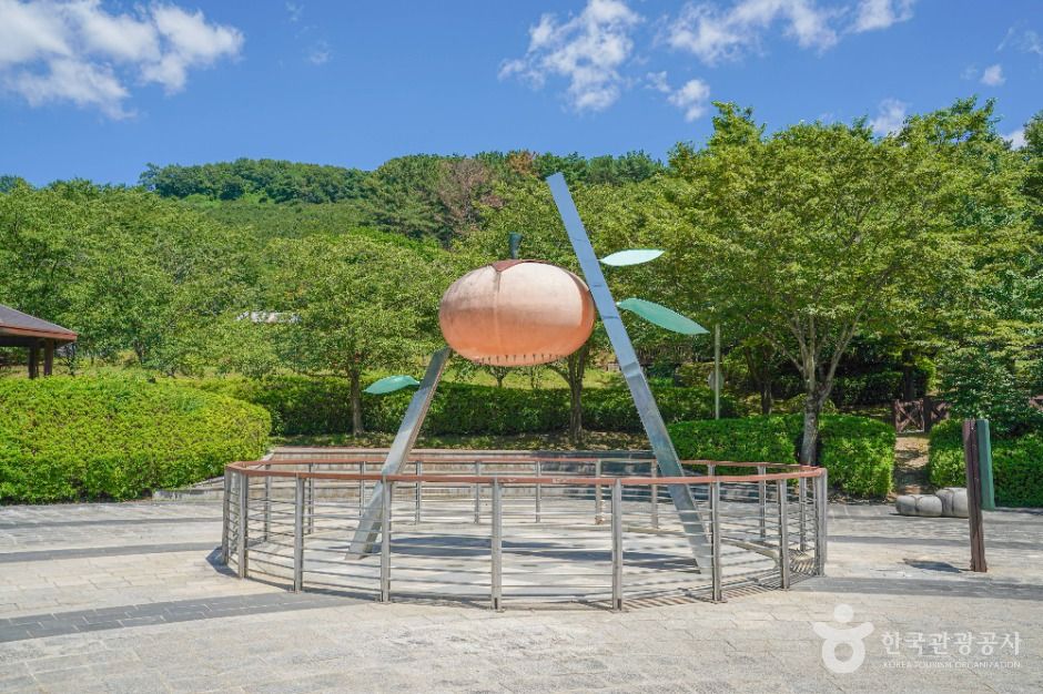 금병공원 여행 추천 - 메고지고