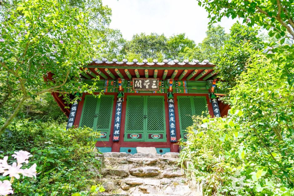 금곡사(경주) 여행 추천 - 메고지고 금곡사(경주) 여행 추천 - 메고지고