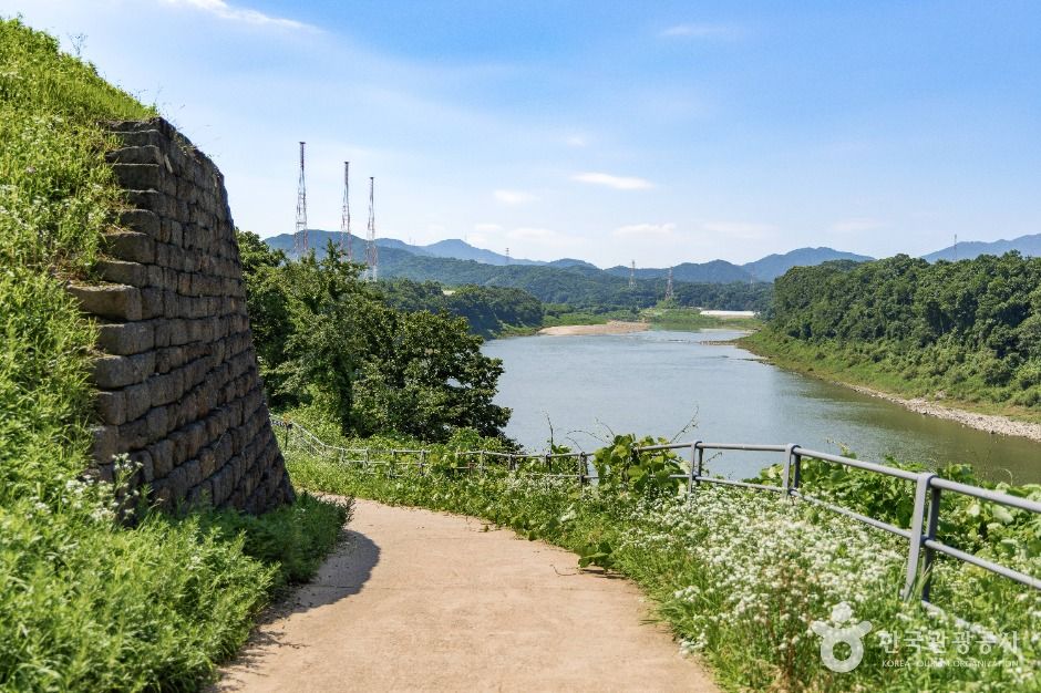 연천 당포성 여행 추천 - 메고지고 연천 당포성 여행 추천 - 메고지고