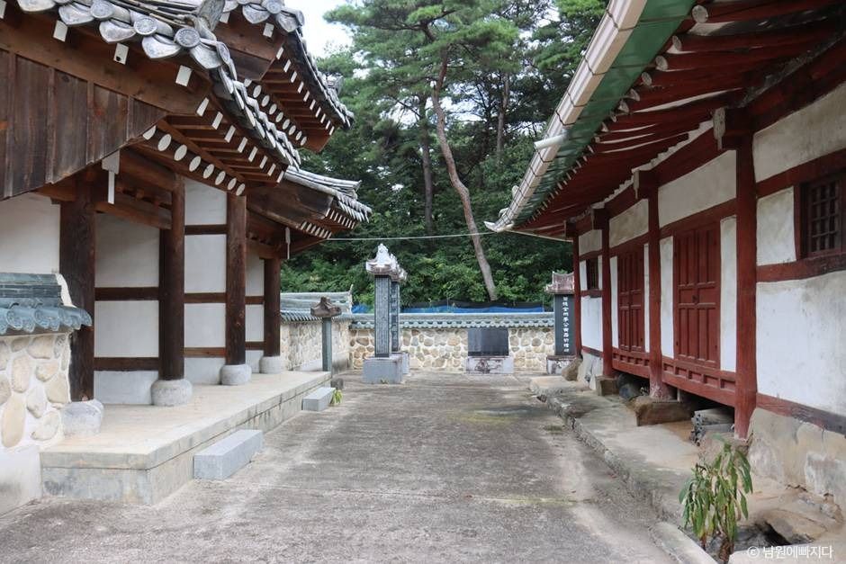 매계서원 여행 추천 - 메고지고 매계서원 여행 추천 - 메고지고