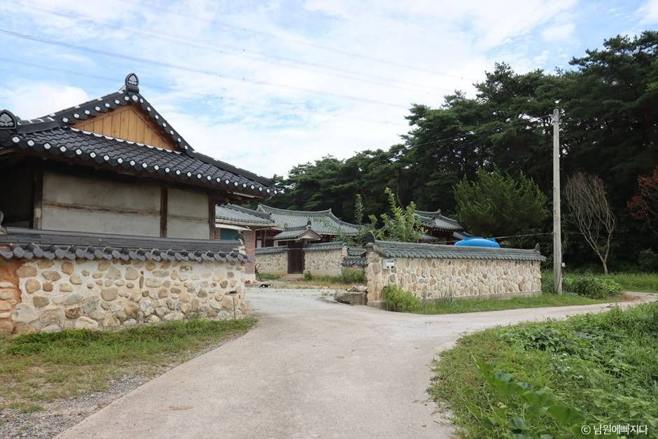 매계서원 여행 추천 - 메고지고 매계서원 여행 추천 - 메고지고
