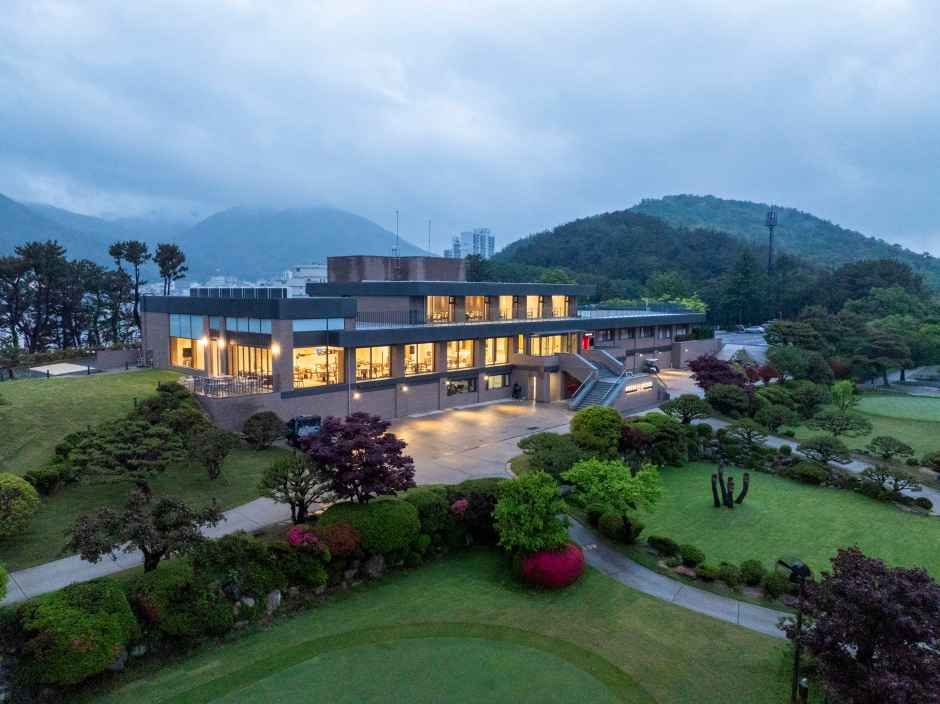 동래베네스트 골프클럽 여행 추천 - 메고지고 동래베네스트 골프클럽 여행 추천 - 메고지고