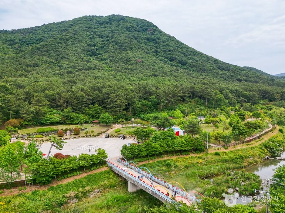 독봉산 웰빙공원 여행 추천 - 메고지고 독봉산 웰빙공원 여행 추천 - 메고지고