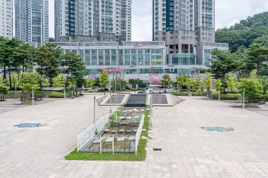 천안아산역 동광장 여행 추천 - 메고지고 천안아산역 동광장 여행 추천 - 메고지고
