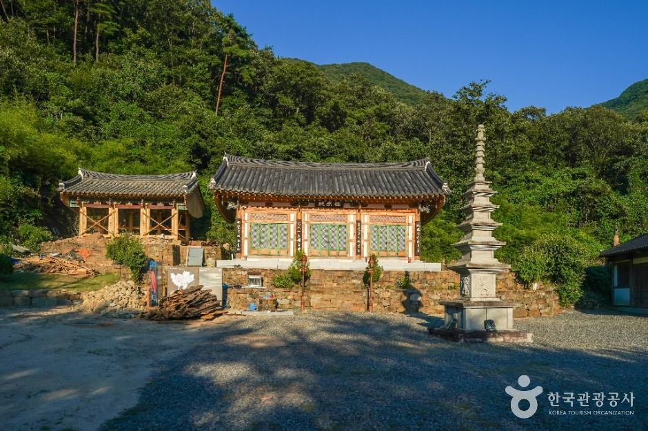 금곡사(칠곡) 여행 추천 - 메고지고 금곡사(칠곡) 여행 추천 - 메고지고