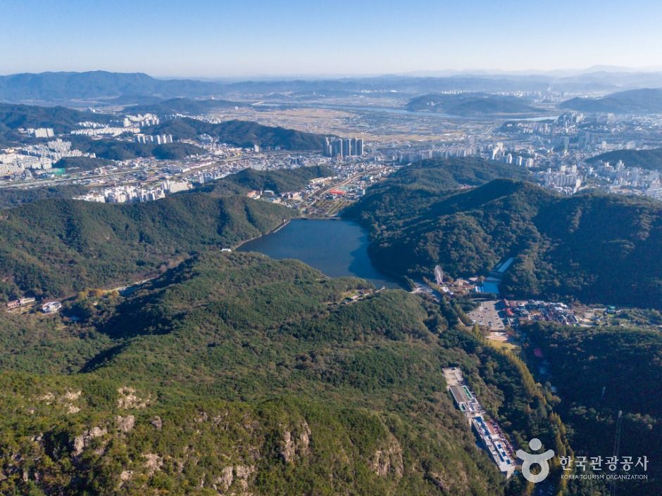 금오산저수지 여행 추천 - 메고지고 금오산저수지 여행 추천 - 메고지고