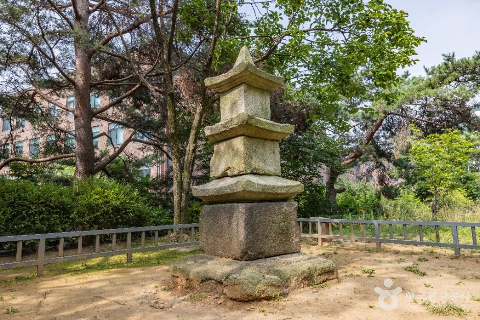 봉일사지삼층석탑 여행 추천 - 메고지고
