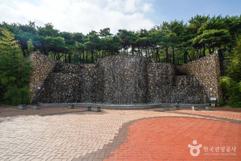 연암공원 여행 추천 - 메고지고 연암공원 여행 추천 - 메고지고