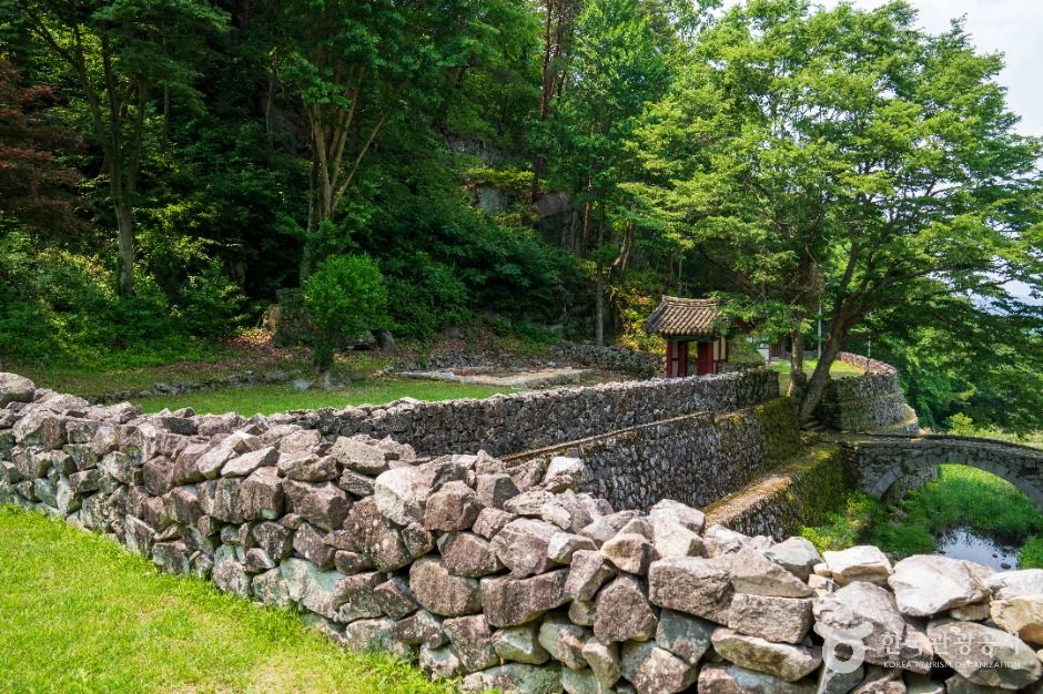 산청 전 구형왕릉 여행 추천 - 메고지고 산청 전 구형왕릉 여행 추천 - 메고지고