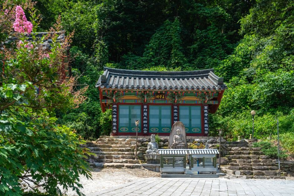 청룡사(상주) 여행 추천 - 메고지고