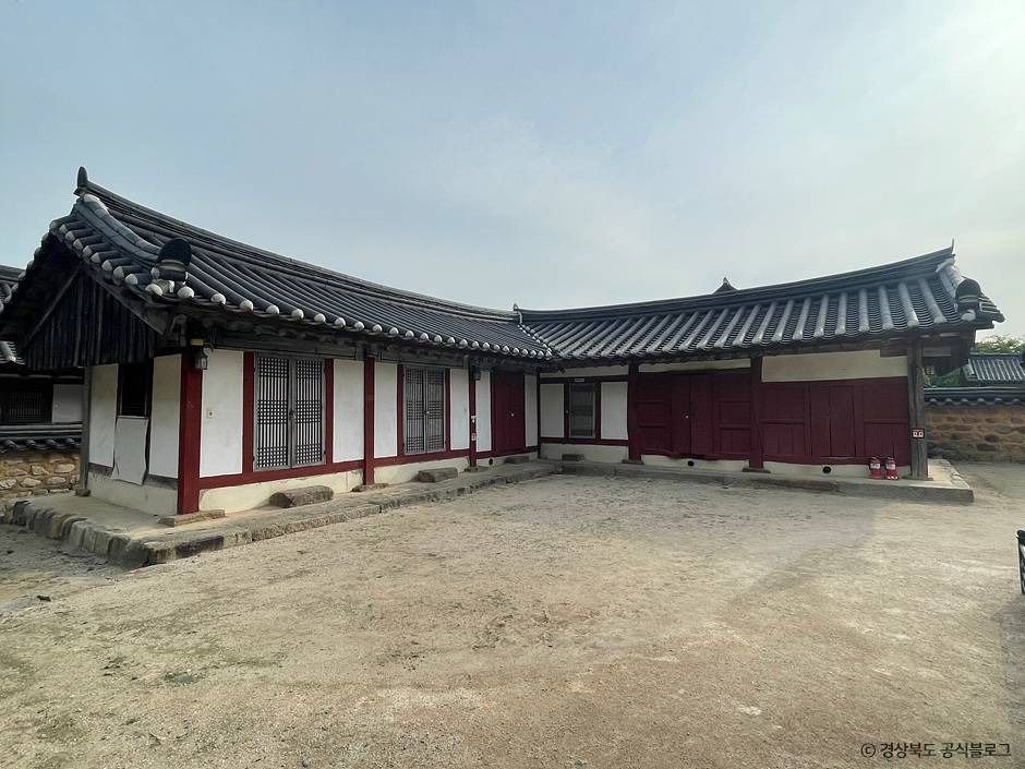 경주향교 여행 추천 - 메고지고 경주향교 여행 추천 - 메고지고