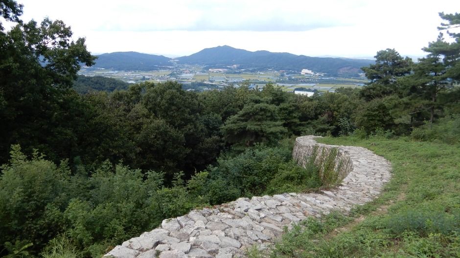 [경기옛길 삼남길 제7길] 독산성길 여행 추천 - 메고지고