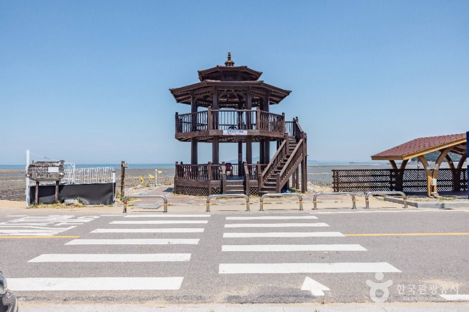 장경리해수욕장 여행 추천 - 메고지고 장경리해수욕장 여행 추천 - 메고지고