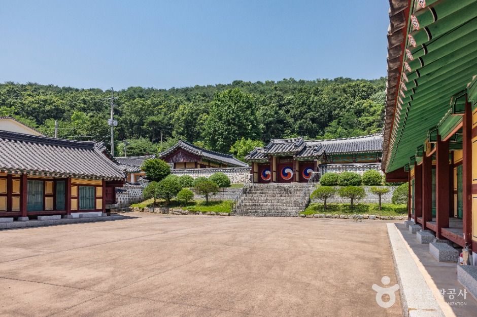 강화향교 여행 추천 - 메고지고 강화향교 여행 추천 - 메고지고