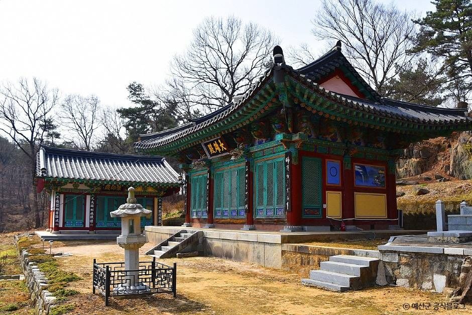 화암사(예산) 여행 추천 - 메고지고 화암사(예산) 여행 추천 - 메고지고