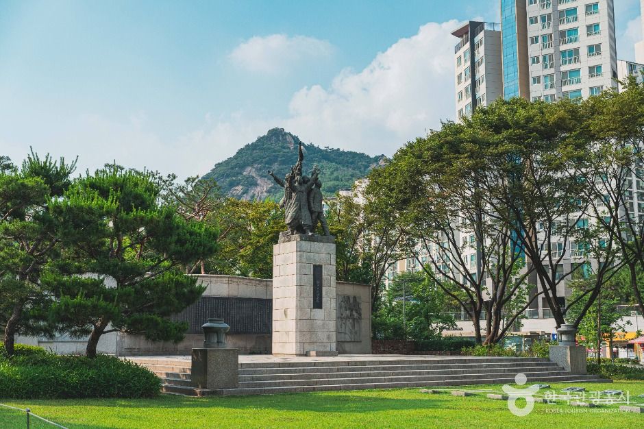 3.1독립선언기념탑 여행 추천 - 메고지고 3.1독립선언기념탑 여행 추천 - 메고지고