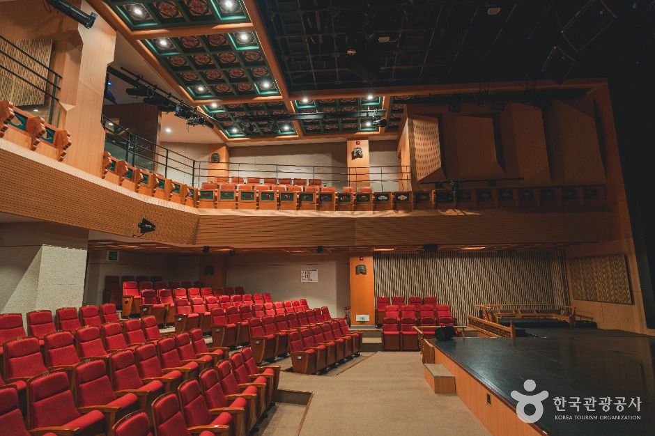 한국문화의집 여행 추천 - 메고지고 한국문화의집 여행 추천 - 메고지고