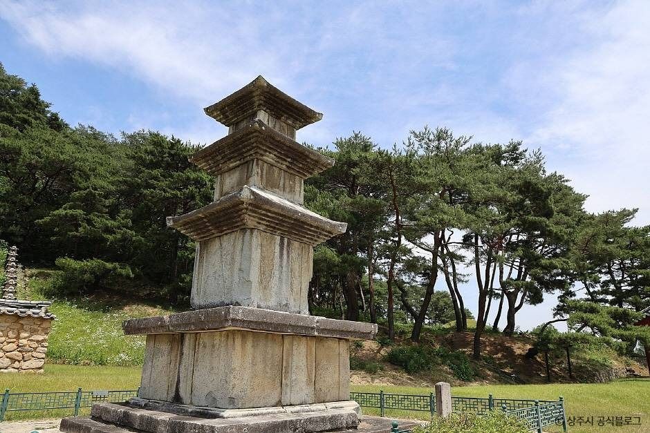상주 화달리 삼층석탑 여행 추천 - 메고지고 상주 화달리 삼층석탑 여행 추천 - 메고지고