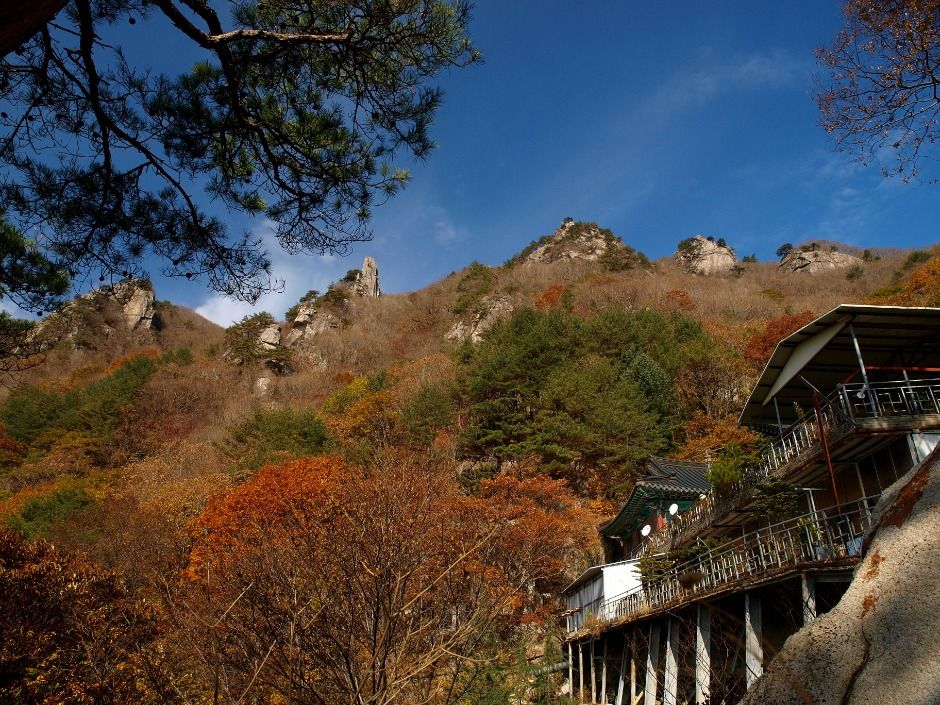 삼봉산 여행 추천 - 메고지고