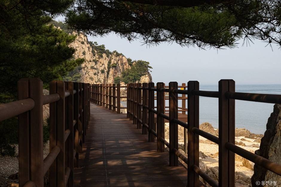 승봉도 해안산책로 여행 추천 - 메고지고