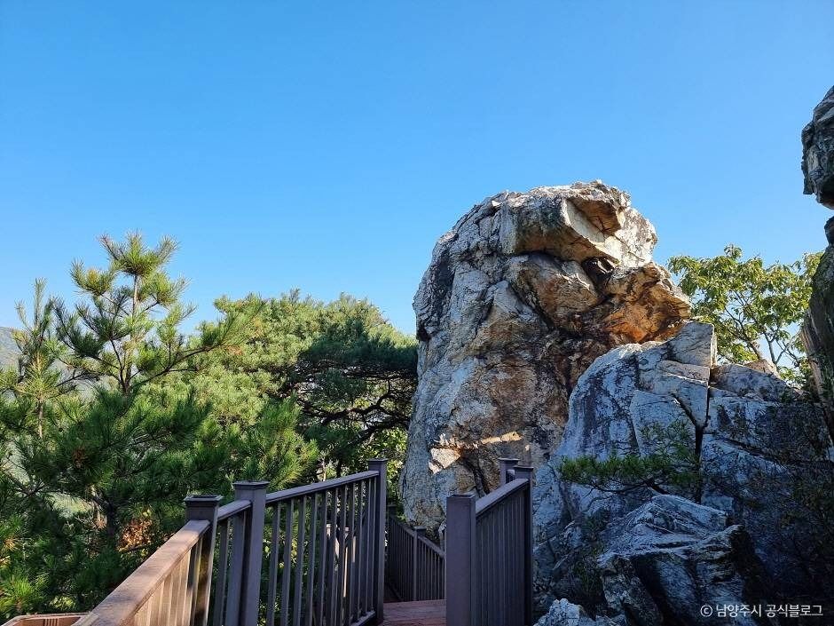 문안산 여행 추천 - 메고지고 문안산 여행 추천 - 메고지고