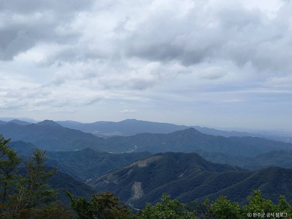 만덕산 여행 추천 - 메고지고 만덕산 여행 추천 - 메고지고