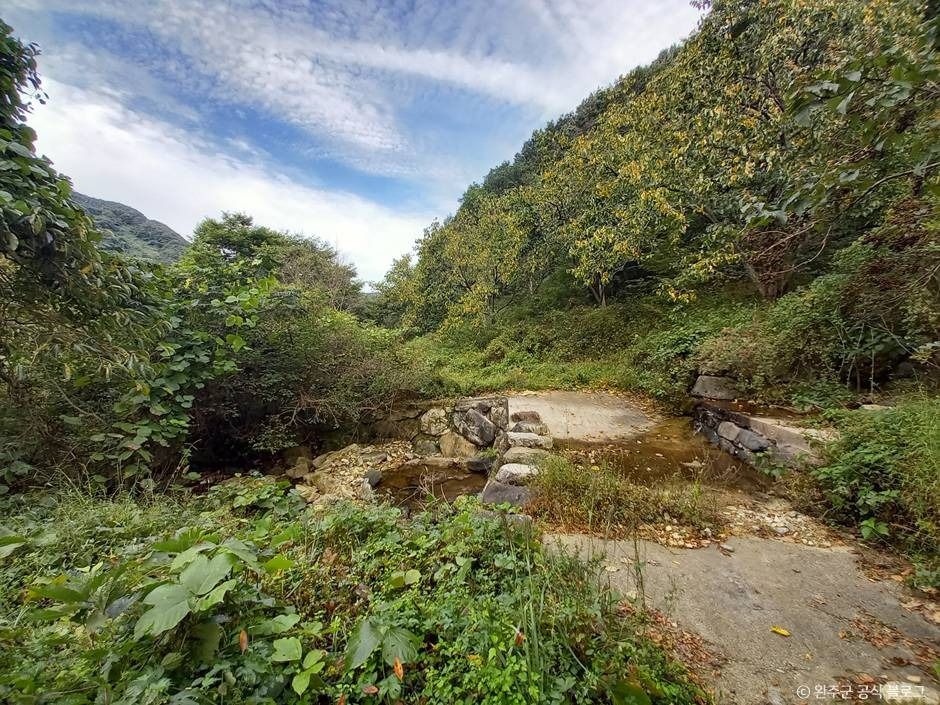 만덕산 여행 추천 - 메고지고 만덕산 여행 추천 - 메고지고