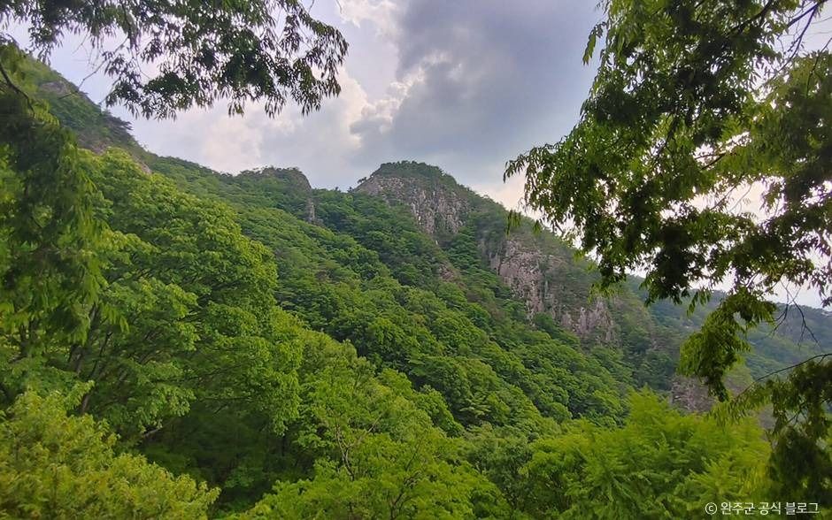 천등산(완주) 여행 추천 - 메고지고 천등산(완주) 여행 추천 - 메고지고