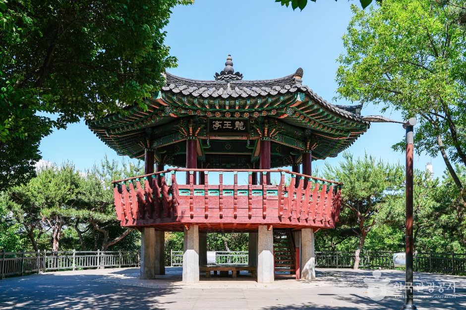 용왕정 여행 추천 - 메고지고