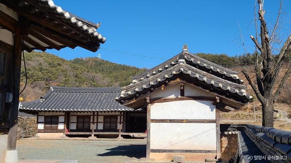 신남서원 여행 추천 - 메고지고 신남서원 여행 추천 - 메고지고