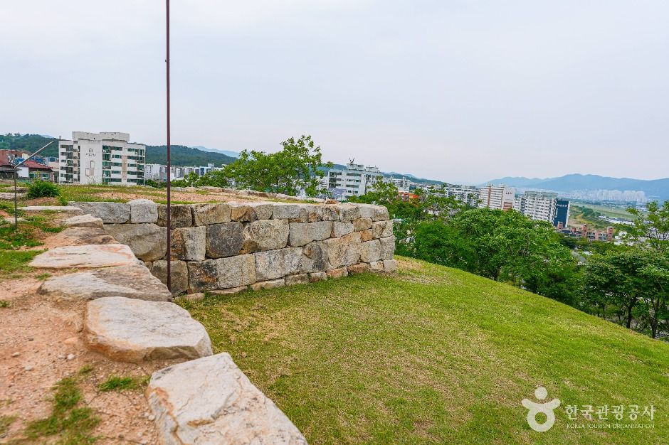울산 경상좌도병영성 여행 추천 - 메고지고