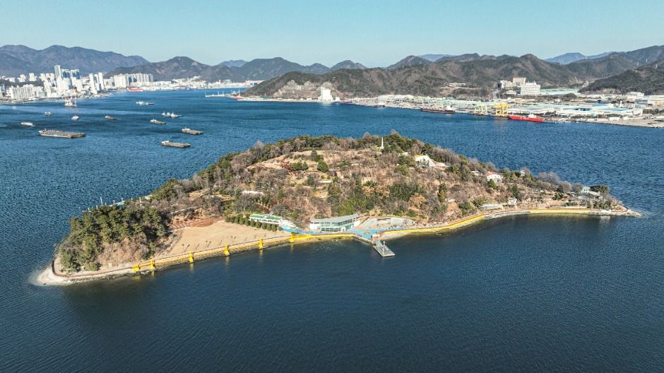 돝섬(창원) 여행 추천 - 메고지고 돝섬(창원) 여행 추천 - 메고지고