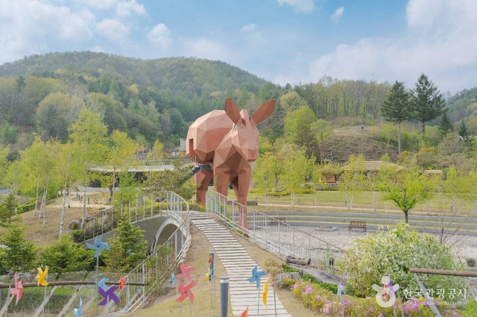 효석 달빛언덕 여행 추천 - 메고지고 효석 달빛언덕 여행 추천 - 메고지고