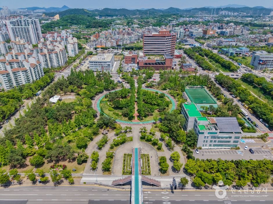 중앙공원(시흥) 여행 추천 - 메고지고