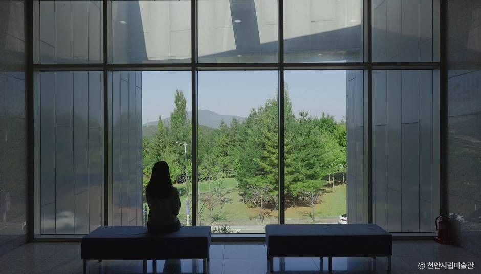 천안시립미술관 여행 추천 - 메고지고 천안시립미술관 여행 추천 - 메고지고