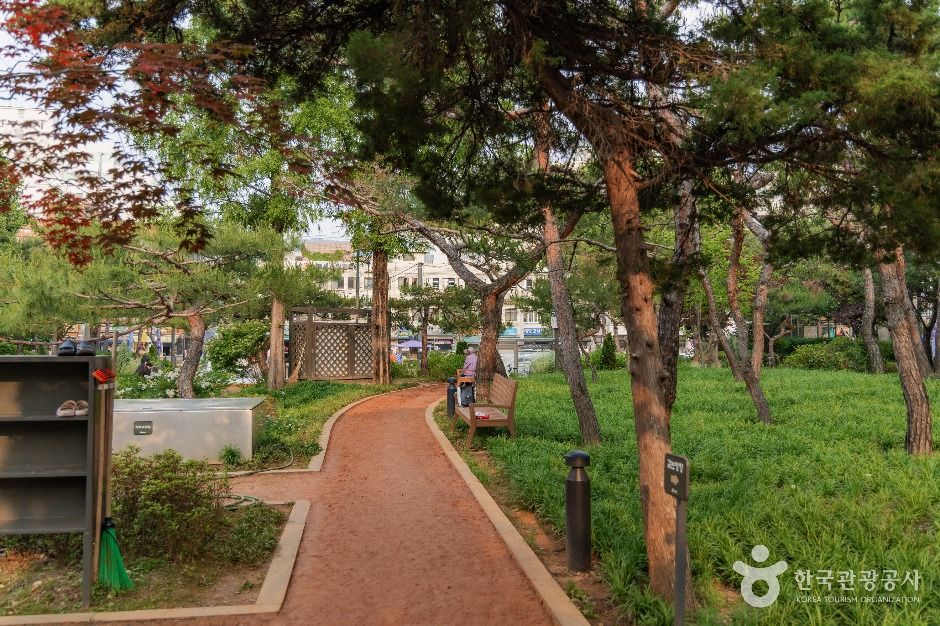 장안근린공원 여행 추천 - 메고지고 장안근린공원 여행 추천 - 메고지고