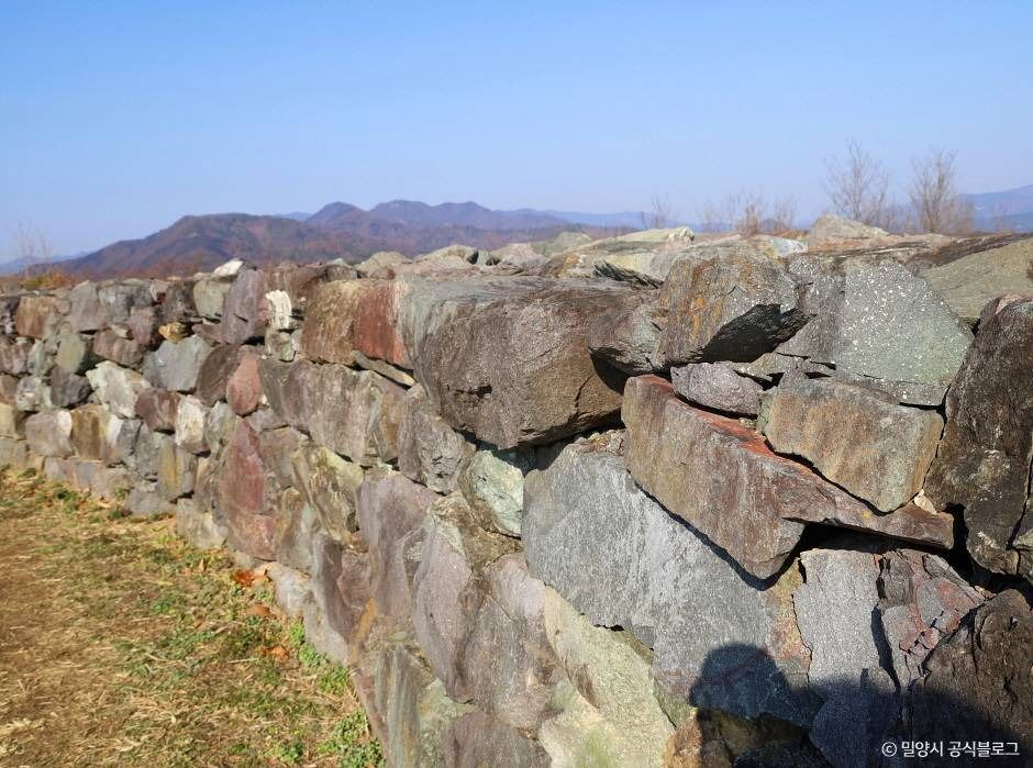 추화산성 여행 추천 - 메고지고 추화산성 여행 추천 - 메고지고