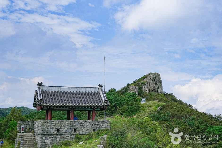 금정산성 여행 추천 - 메고지고