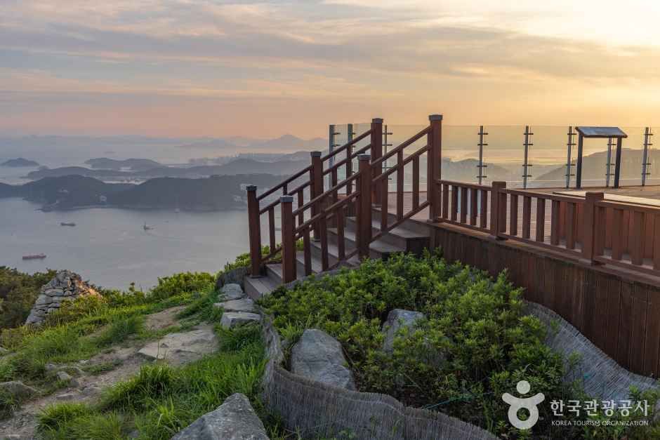 봉래산(부산) 여행 추천 - 메고지고