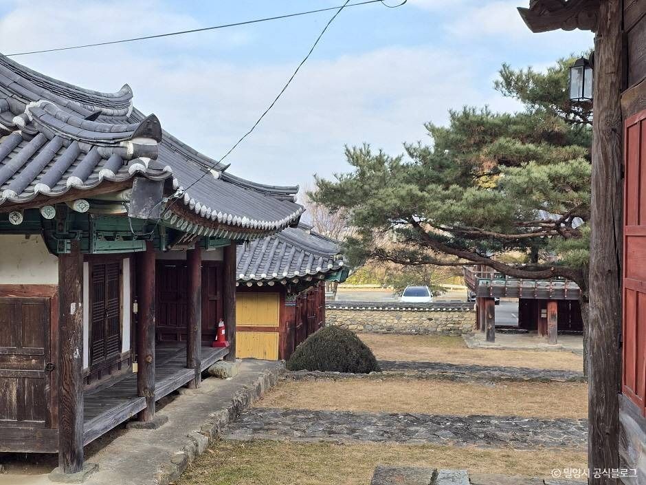 예림서원 여행 추천 - 메고지고 예림서원 여행 추천 - 메고지고
