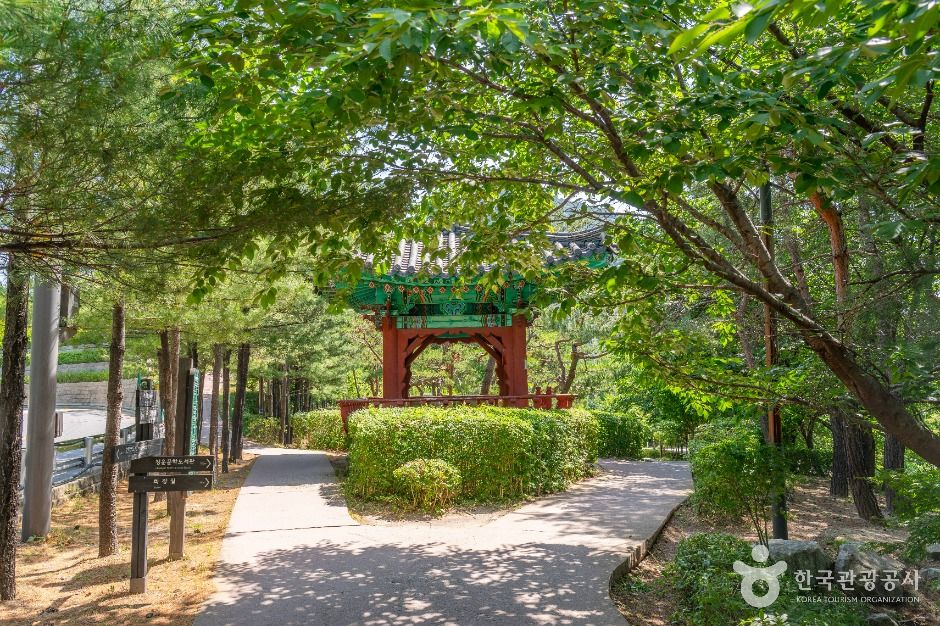 청운공원 여행 추천 - 메고지고 청운공원 여행 추천 - 메고지고