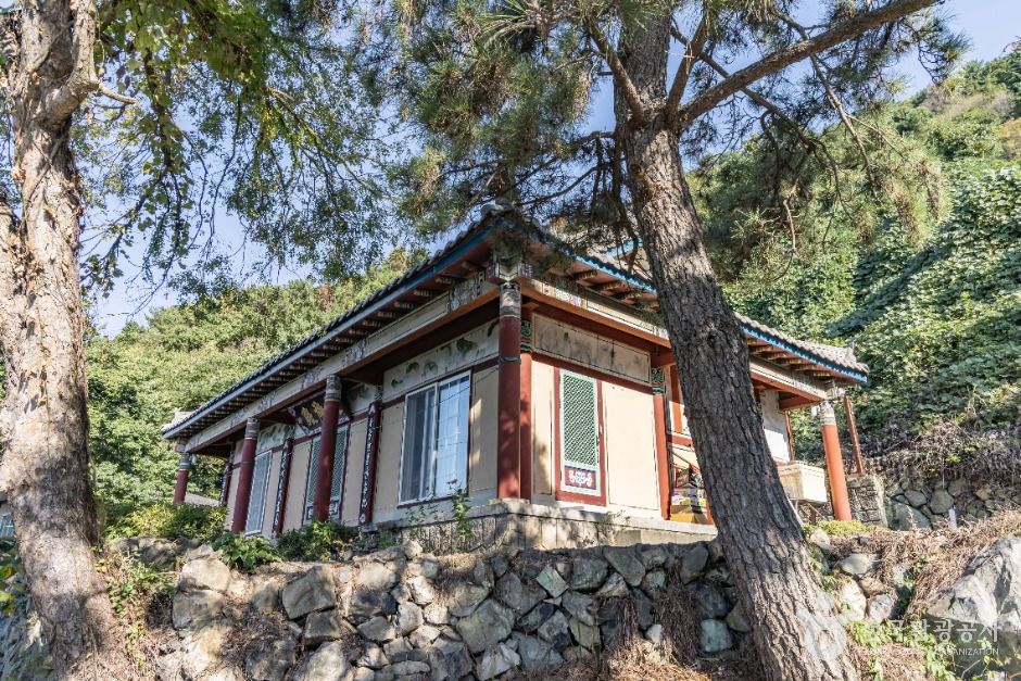 한산사(통영) 여행 추천 - 메고지고 한산사(통영) 여행 추천 - 메고지고