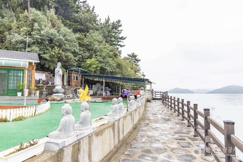 세심사(남해) 여행 추천 - 메고지고