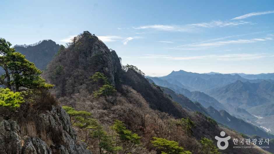 월악산국립공원 여행 추천 - 메고지고 월악산국립공원 여행 추천 - 메고지고