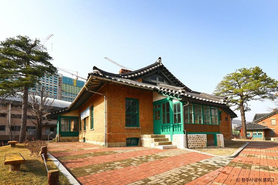 청주 탑동 양관 여행 추천 - 메고지고 청주 탑동 양관 여행 추천 - 메고지고